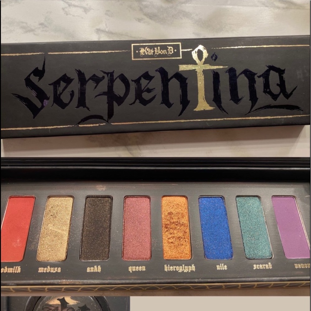 Kat Von D Serpentina Eyeshadow Palette